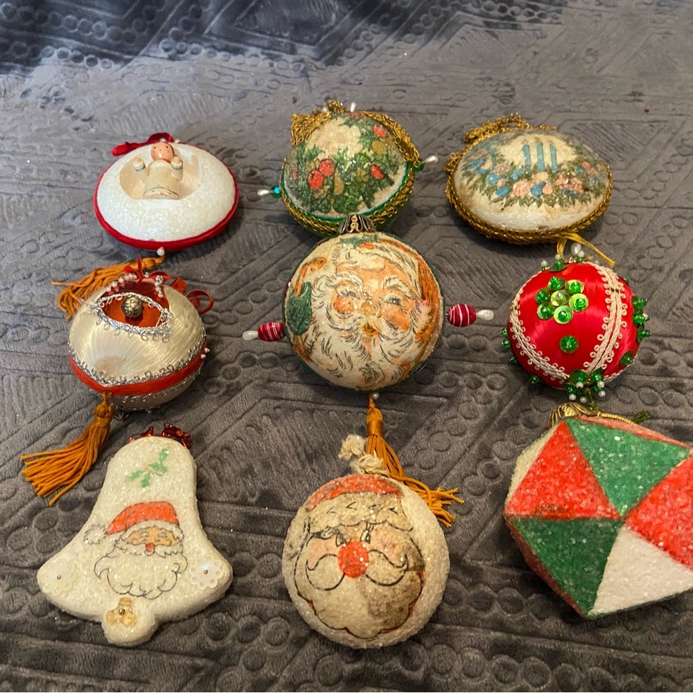 Vintage Christmas Ornament Set - Multicolor
